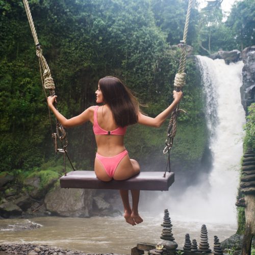 pretty-girl-at-tegenungan-waterfall-bali.jpg